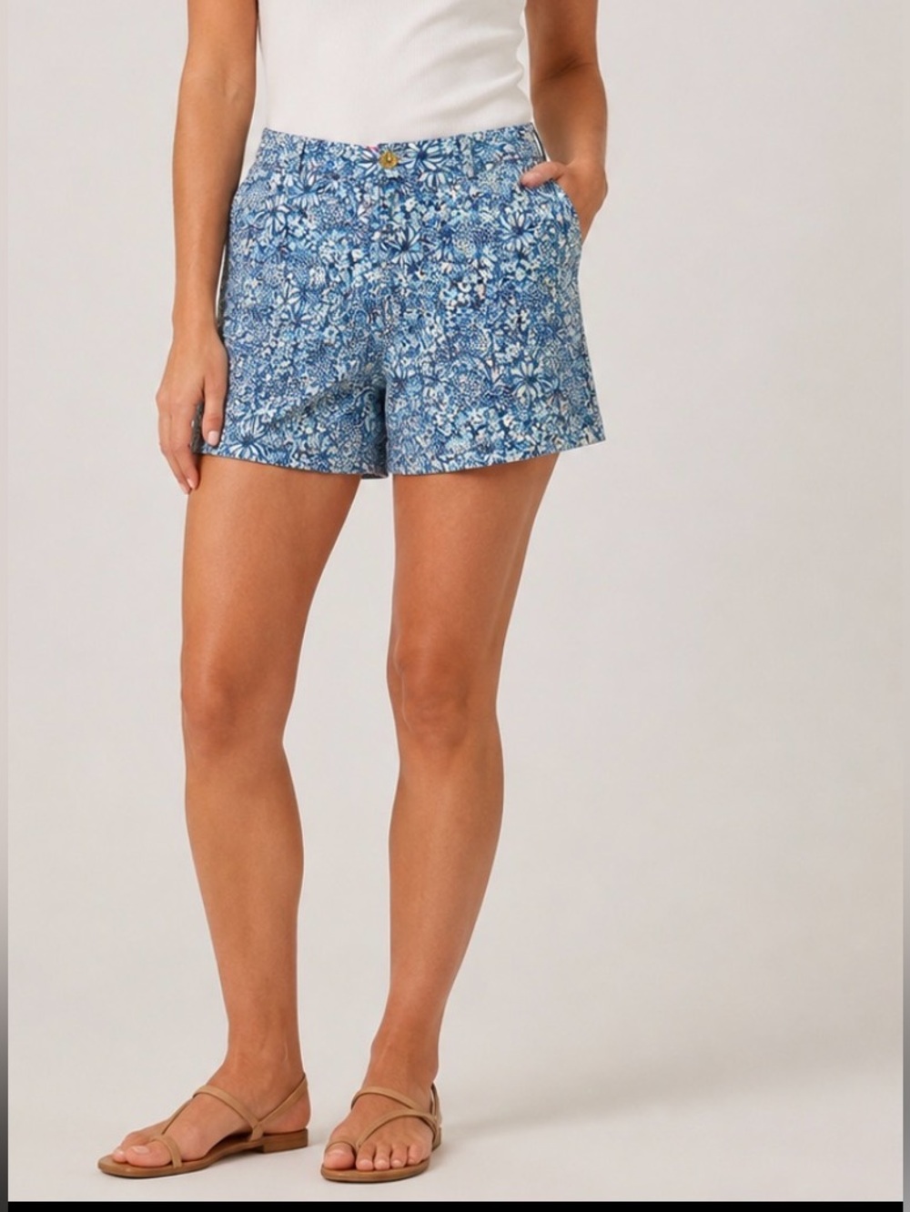 Lilly Pulitzer Blue Floral Ponte Shorts Size 8